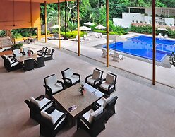 Hotel Ixzi Plus
