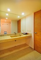 Hotel Ixzi Plus