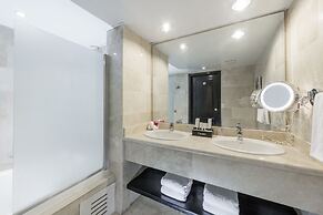 Ocean Blue & Sand Beach Resort - All Inclusive