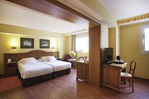 Ski Plaza Hotel & Wellness
