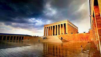 Turist Hotel