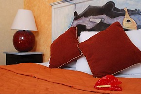 Hotel And Suites Galeria