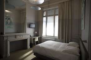 Hotel Du Congres