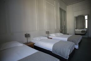Hotel Du Congres