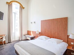Hotel Du Congres