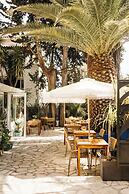 Hotel Le Petit Castel