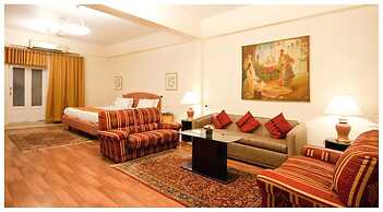 Astoria Hotel