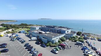 Shoreline Hotel