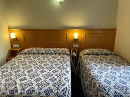 Olympic House Hotel