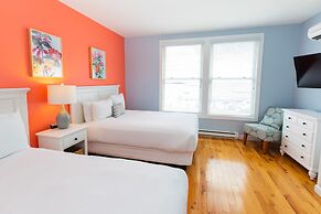 Island House Hotel
