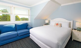 Island House Hotel