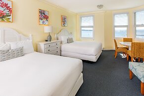 Island House Hotel