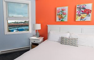 Island House Hotel