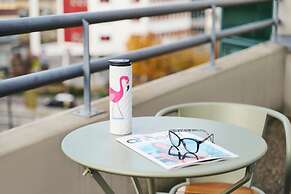 Moxy Annecy