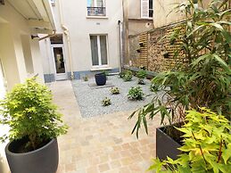 Hotel Excelsior Batignolles