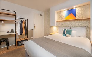 Hotel Izzy