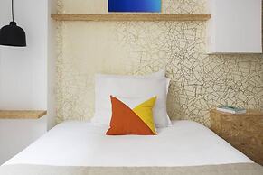 Hotel Izzy