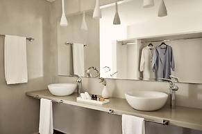 Yria Boutique Hotel & Spa