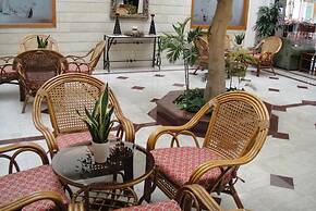 Avlida Hotel