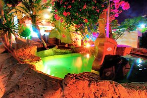 Avlida Hotel