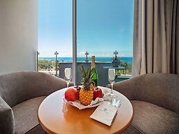 Avlida Hotel