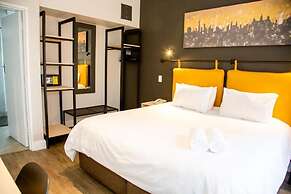 Hotel 224 and Apartments