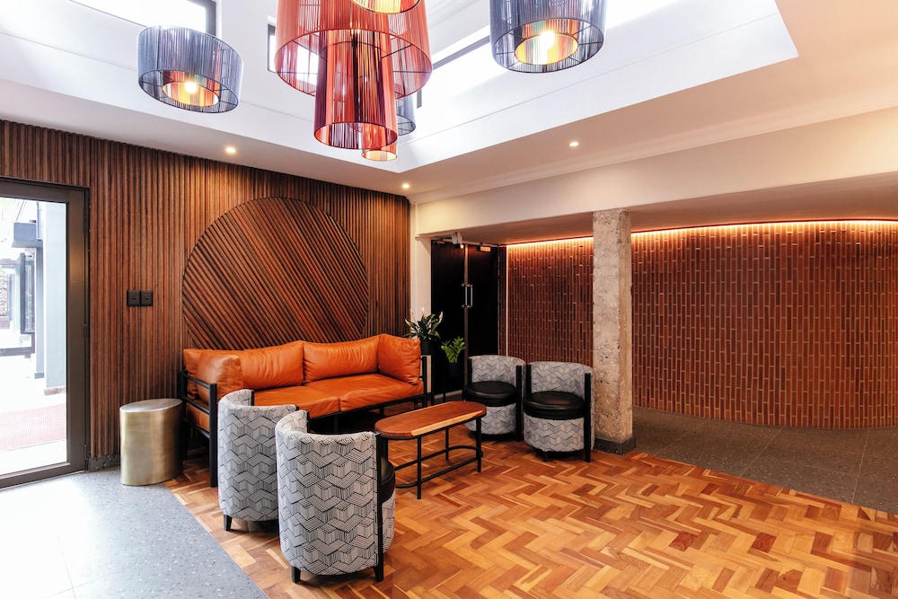 Hotel 224 and Apartments