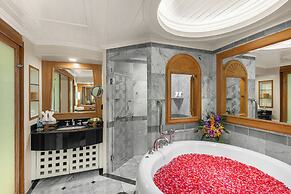 Royal Wing Suites & Spa Pattaya