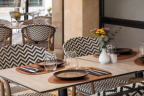 Melia Athens