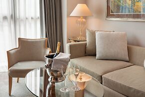 Melia Athens