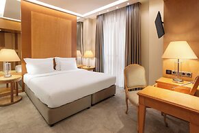 Melia Athens