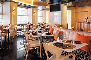 Melia Athens