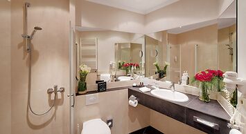 Nells Park Hotel