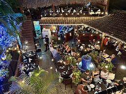 Siesta Suites Boutique Hotel