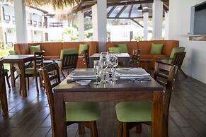 Fuego del Sol Beachfront Hotel