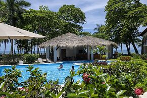 Fuego del Sol Beachfront Hotel