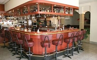 Hotel 2000