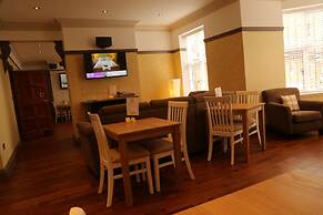 B+B York