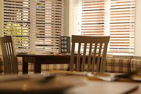 B+B York
