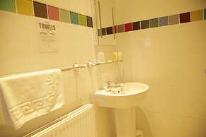 B+B York