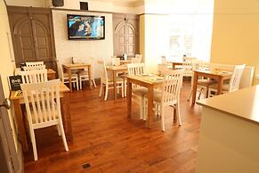 B+B York