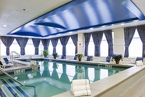 Salem Waterfront Hotel & Suites