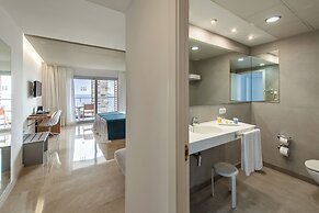 Climia Belroy 4* Superior Hotel