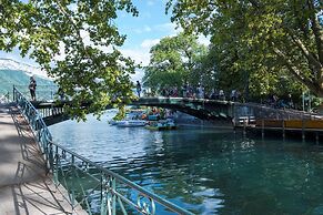 Campanile Annecy Centre - Gare