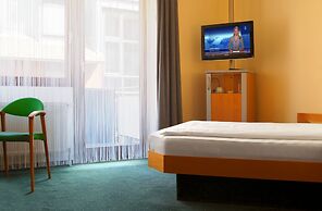 Rio Hotel