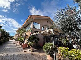 Euro House Inn Airport