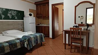 Euro House Inn Airport