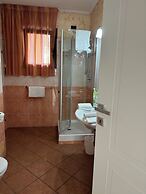 Euro House Inn Airport