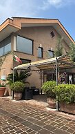 Euro House Inn Airport