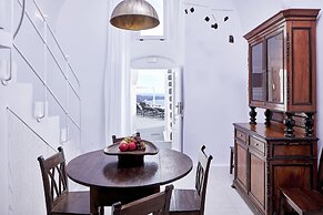 Cosmopolitan Suites